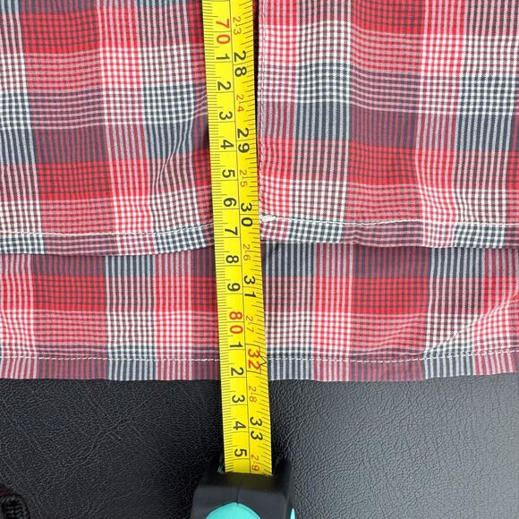 The North Face Shirt Mens XXL 2XL Red Plaid Short Sleeve Button Up‎ Casual Nylon - Picture 8 of 12